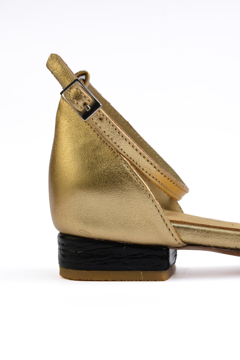 Sandalia Lupe Negro Dorado