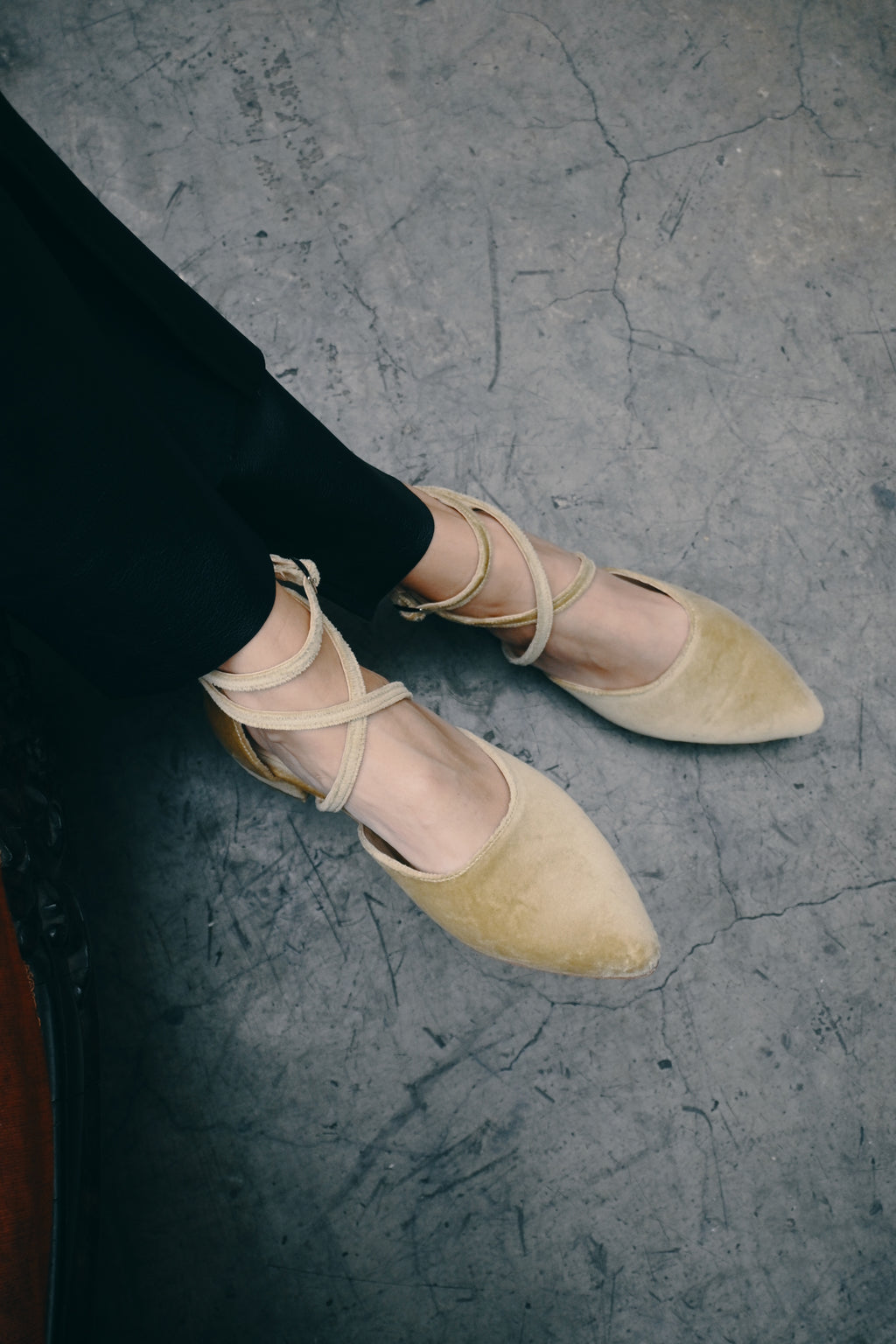 Ballerina Victoria Terciopelo Dorado